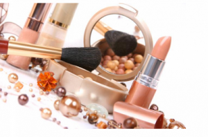 lipstike প্রসাধনী